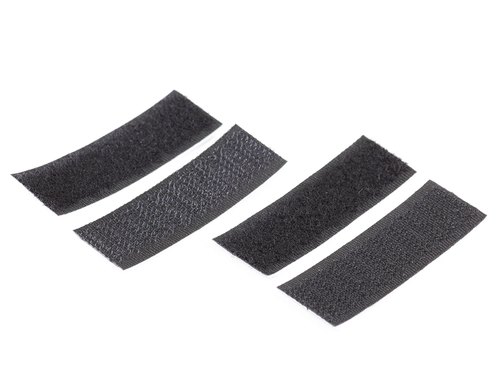 M186 - HOOK & DROOP TAPE